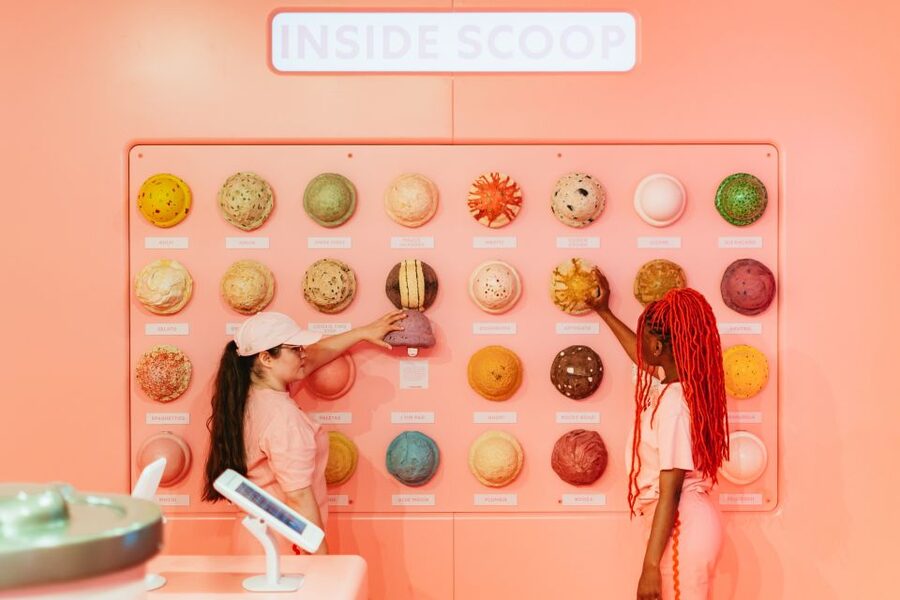 Chicago: Museum of Ice Cream Entry Ticket - From Tribune Tower to a Pink Sprinkle Playground