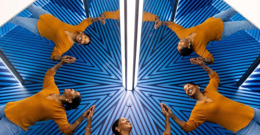 Chicago: Museum of Illusions Timed Entrance Ticket - Your walk through the illusion rooms (Tilted to Infinity)