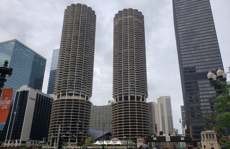 Chicago: Must See Chicago 90 minute Walking Tour - Start at the Chicago Architecture Center: where the stories begin