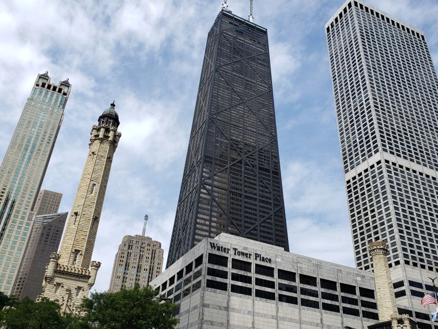 Chicago: Must See Chicago 90 minute Walking Tour - The buildings you’ll likely spot: skyline names tied to styles