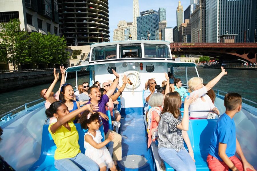 Chicago: Narrated Sightseeing River and Lake Cruise - Chicago River views: the skyline feels close enough to touch