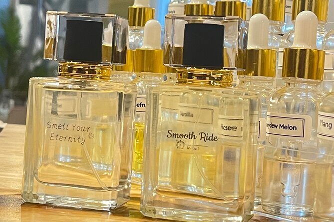 Chicago Perfume Making Classes on Magnificent Mile - What you create: a labeled 1 oz signature scent