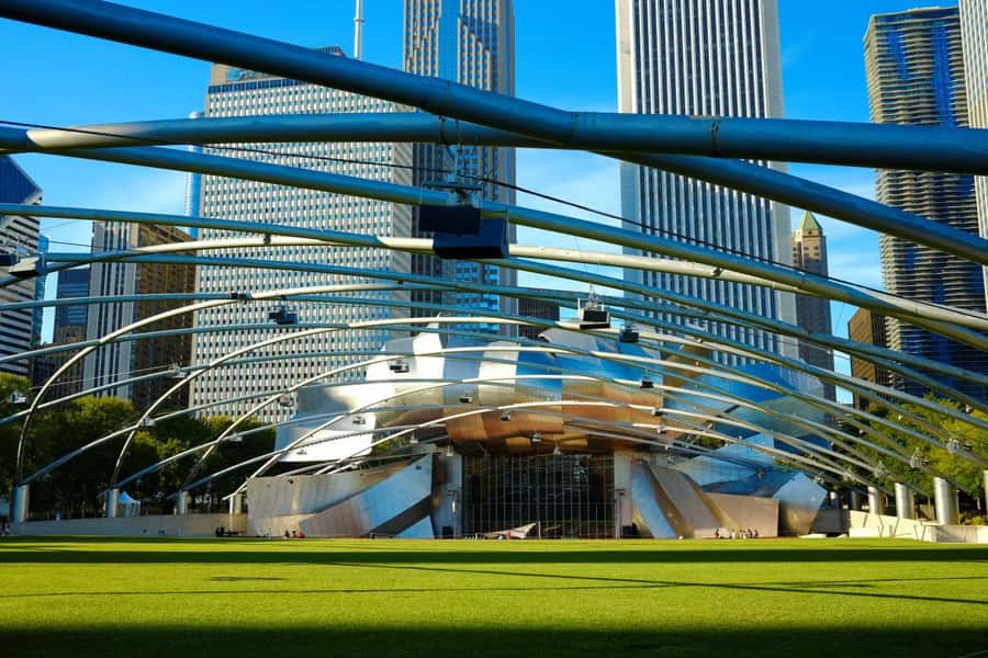 Chicago: Prohibition-Era Culture & Architectural Treasures - Why the Prohibition-era theme makes the city easier to read