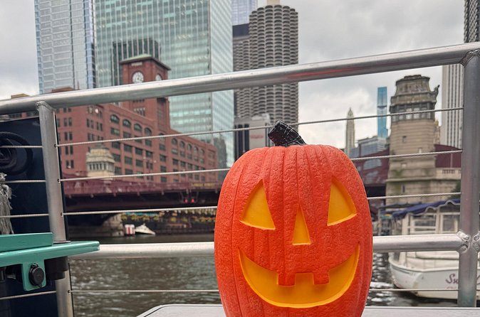 Chicago River Guided Ghost Tour - Fort Dearborn: early settlement sites with a dark edge