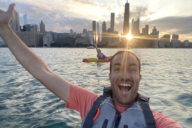 Chicago's Lake Michigan Downtown Kayak Rental at Ohio Street Beach - Price and value: what $39.99 buys you in downtown Chicago