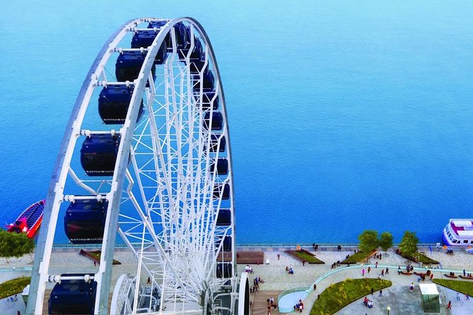 Chicago's Navy Pier Centennial Wheel Ticket - Navy Pier after the wheel: using the free admission well