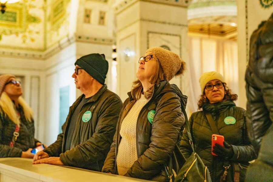 Chicago's Original Dazzling Architectural Interiors Tour - Starting at 425 S. Financial Place and getting your Loop bearings