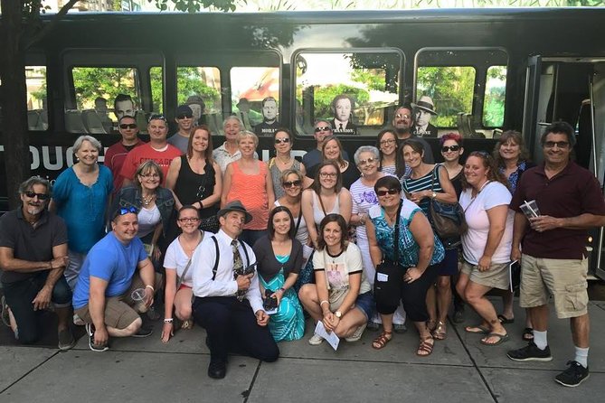 Chicago's Original Gangster Tour by Bus - Where you start at 600 N Clark St