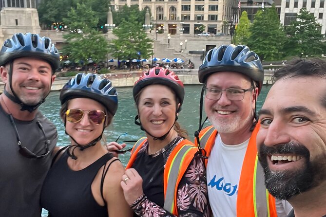 Chicago's Ultimate City Bike Tour - Pacing, safety, and how hard you’ll work