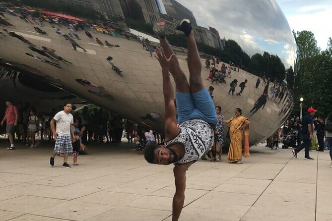 Chicago Scavenger Hunt Adventure - North Avenue Beach: A Scenic First Checkpoint That Breaks the Downtown Mood