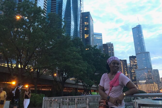 Chicago Scavenger Hunt Adventure - Why the Remote Host Matters (And Why Kat’s Help Gets Noticed)