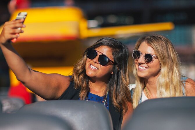 Chicago Seadog River & Lake Architectural Tour - BYOB and onboard vibe: how to keep it easy