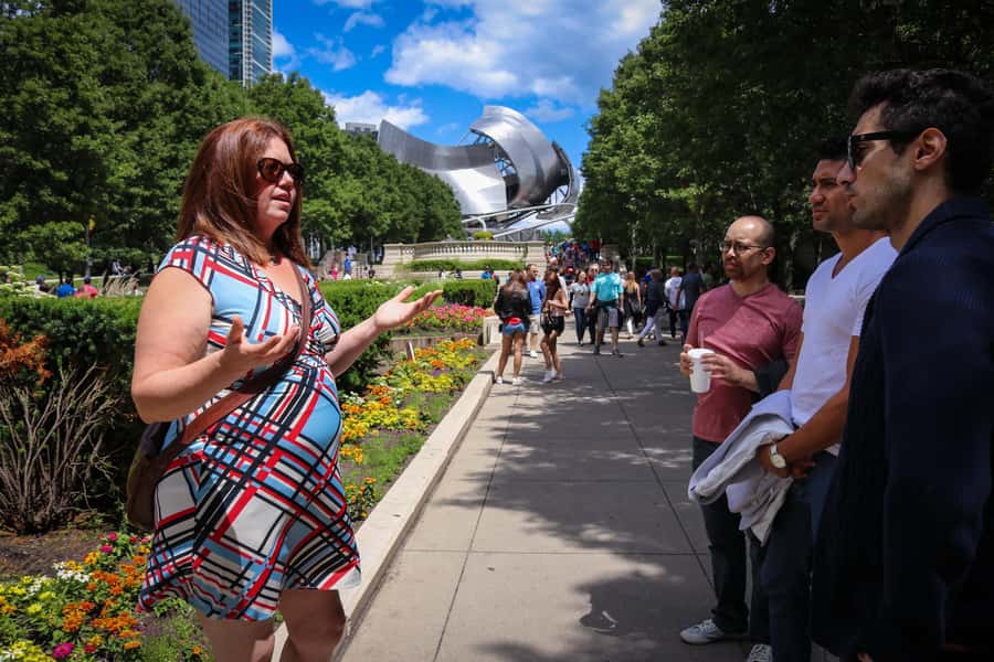 Chicago: Secret Food Tour - The First Bite: Deep-Dish Pizza as Chicago’s Flavor Engineering