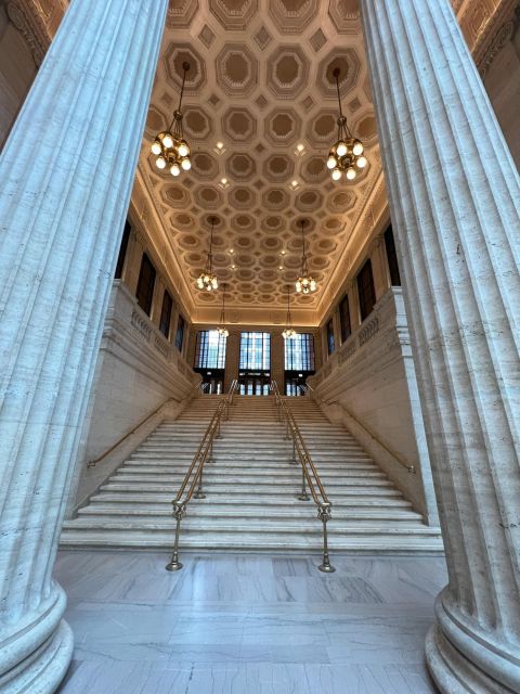 Chicago: Secret Interiors Architecture Walking Tour - How the tour tells Chicago’s architecture story in 2 hours
