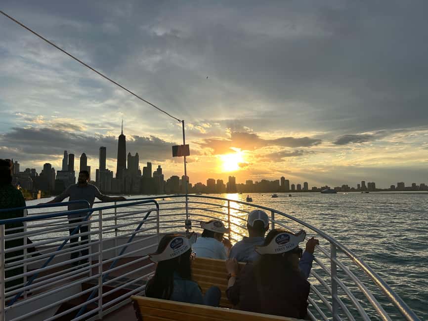 Chicago: Shoreline Lake Michigan Skyline Cruise - Should you book the Chicago Skyline Lake Michigan cruise?