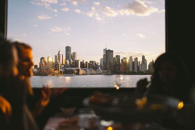 Chicago Signature Dinner Cruise on Lake Michigan - Navy Pier check-in and boarding: what to expect in the first 30 minutes