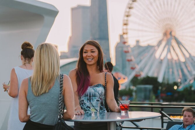 Chicago Signature Dinner Cruise on Lake Michigan - Smart casual rules: how to dress so you’re not stuck at the door