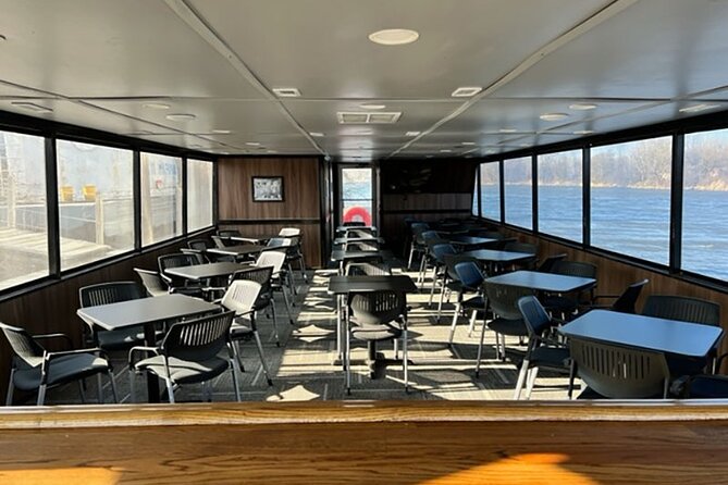 Chicago Skyline Sunday Funday Mimosa/Bloody Mary Party Cruise - Getting on board smoothly: meeting point, ticket, and comfort tips