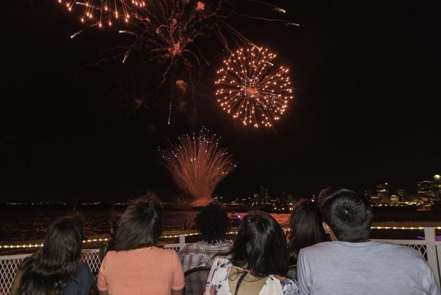 Chicago: Summer Fireworks Cruise with 3D Glasses and Music - Price and value: is $52 a fair deal?