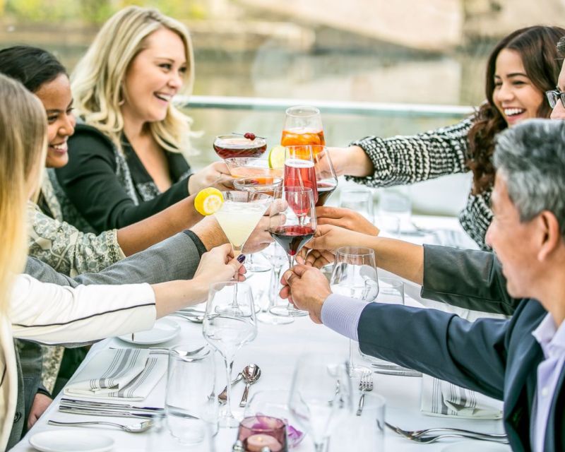 Chicago: Thanksgiving Gourmet Lunch Cruise on Chicago River - Key Things That Make This Cruise Worth Your Time