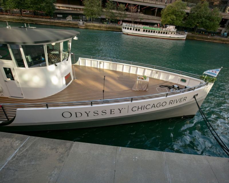 Chicago: Thanksgiving Gourmet Lunch Cruise on Chicago River - Who This Cruise Fits Best (and Who Might Want a Different Plan)