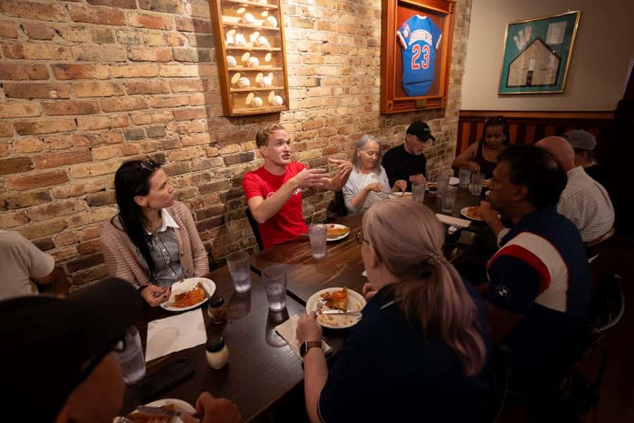 Chicago: The Ultimate Foodie Walking Tour with Tasty Stops - The hot dog stop: where Chicago opinions get loud