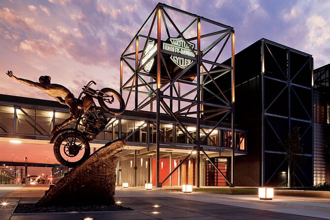 Chicago to Milwaukee Day Trip with Brewery Tour & City Highlights - Key things that make this tour worth your time