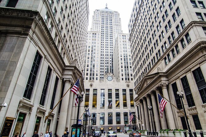 Chicago Walking Tour: Art Deco Skyscrapers Loop - Start at 30 N LaSalle: learning to see Art Deco fast