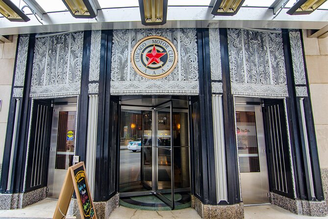 Chicago Walking Tour: Art Deco Skyscrapers Riverfront - Who this tour is best for (and who might not love it)