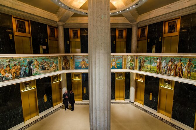 Chicago Walking Tour: Historic Skyscrapers - Guides and storytelling: why this tour gets such high marks
