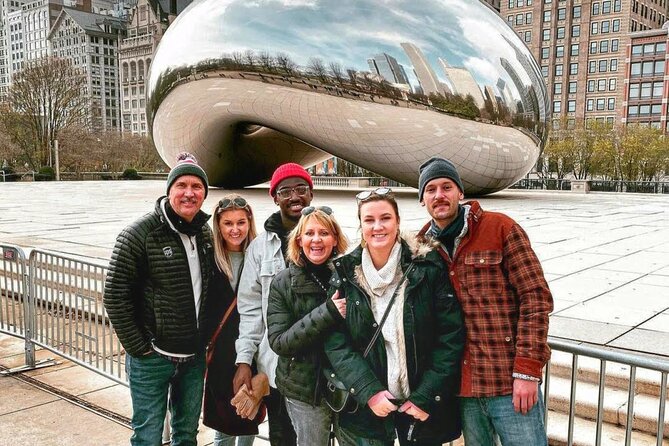 Chicago Walking Tour of Highlights with Free Bike or Kayak Rental - Meeting at Palmer House, then walking to the Water Tower