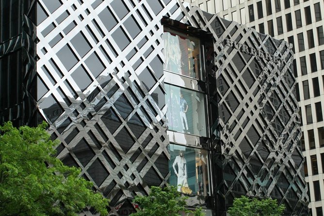 Chicago Walking Tour: The Magnificent Mile - What you’ll learn beyond the famous buildings