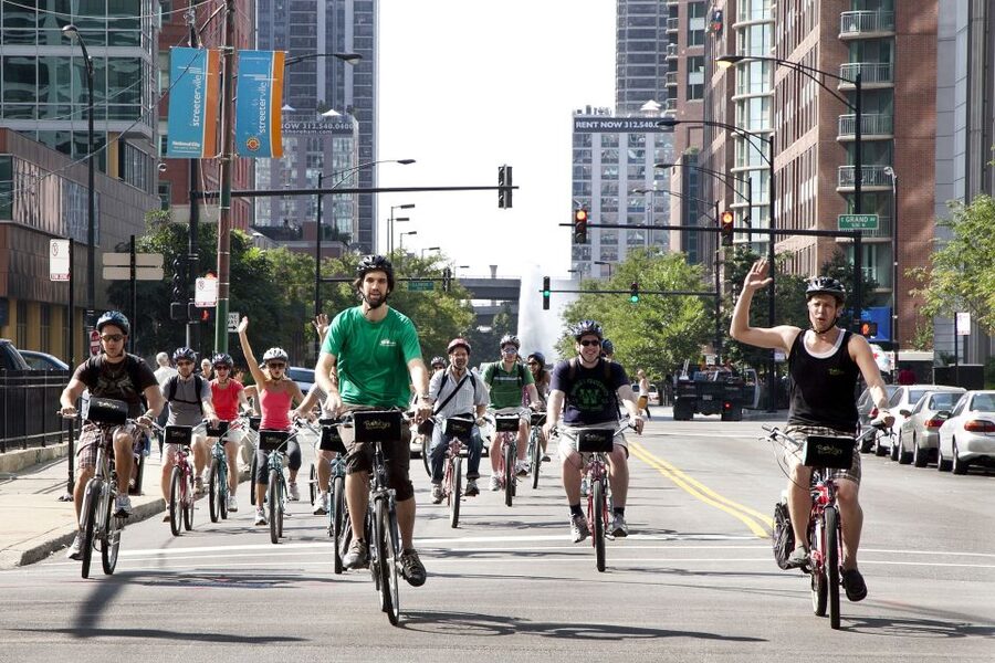 Chicago: Westside Food Tasting Bike Tour with Guide - What to bring (and what can trip you up)