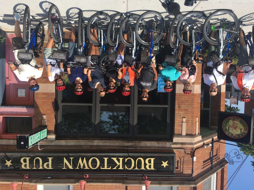 Chicago: Westside Food Tasting Bike Tour with Guide - Starting at River North and crossing the Chicago River