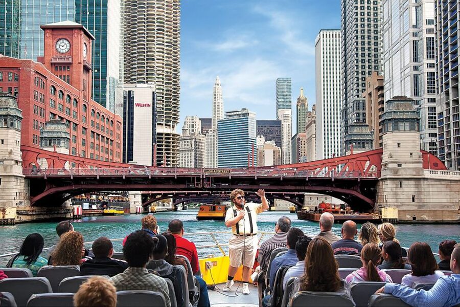 City Cruises Chicago: 75-min Speedboat Architecture Cruise - Small planning tips that make the cruise feel smoother
