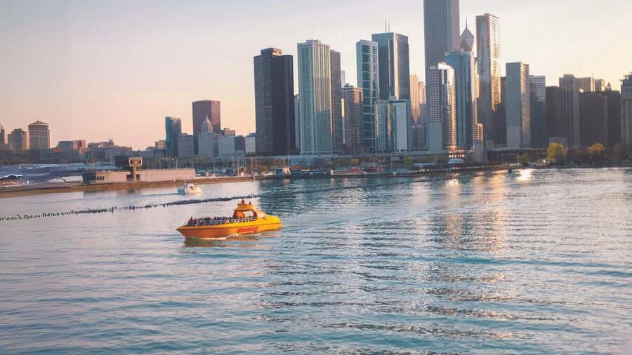 City Cruises Chicago: 75-min Speedboat Architecture Cruise - Live narration that stays fun: guides like Andy, Tyler, Lucious, and Griffin
