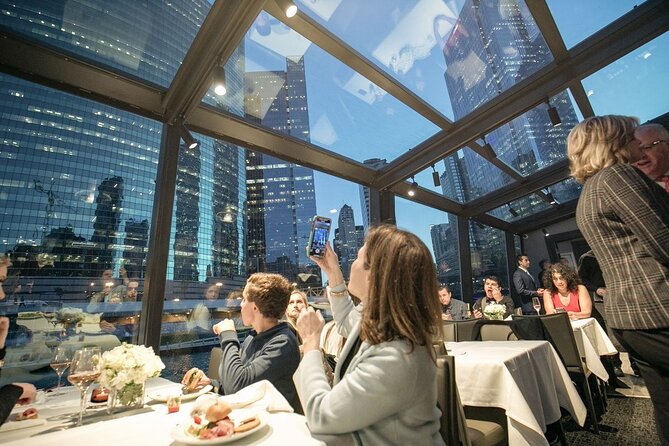 City Cruises Chicago: Fireworks Premier Plus Dinner Cruise - What You’ll Eat: Plated Choices That Actually Feel Like a Meal