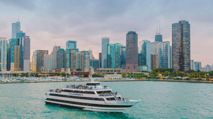 City Cruises Chicago: Lake Michigan Lunch or Dinner Cruise - Key Points to Know Before You Go