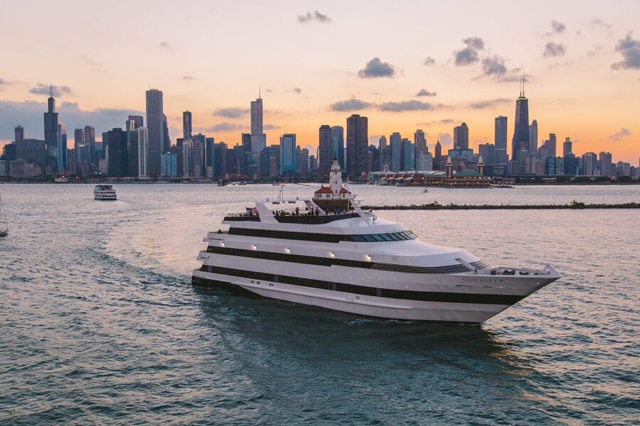City Cruises Chicago: Premier Lunch or Dinner Cruise - Your 3-Course Plated Lunch or Dinner (with Dinner-Only Specials)