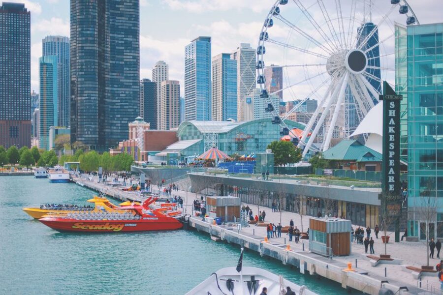 City Cruises Chicago: Seadog Lakefront Speedboat Ride - Family fit and kid rules: who will love this the most