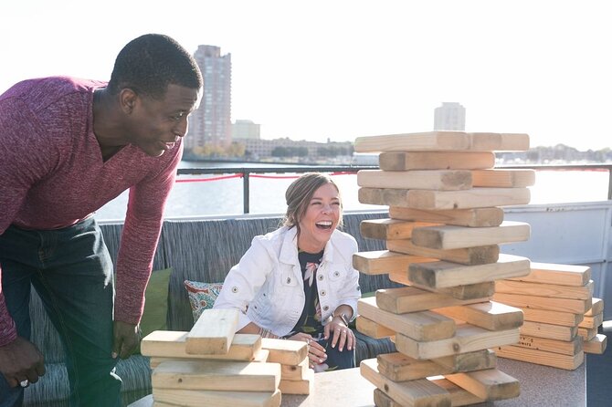 City Cruises Chicago: Signature Lunch Cruise on Lake Michigan - Why This Lunch Cruise Feels Different Than the Usual Chicago Tourist Boat