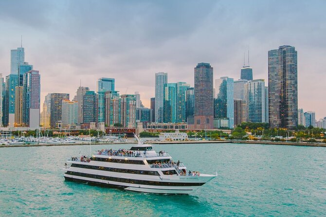 City Cruises Chicago: Signature Lunch Cruise on Lake Michigan - The Buffet Lunch: What You’re Actually Getting for $66.97