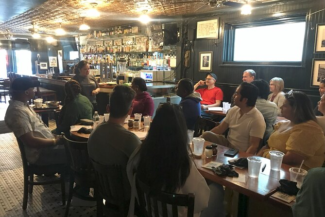 Deep Dish Cooking Class at Pizzeria Uno in Chicago - Seating, gloves, and the private-class feel in practice
