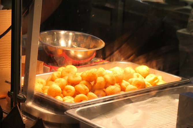 Delicious Donuts & City Sights: Chicago's Original Donut Tour - The Loop walking route: four shop stops, one easy flow
