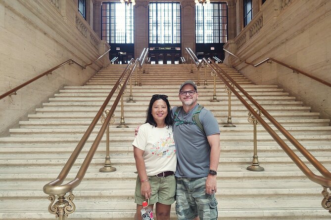 Downtown Chicago TV and Movie Sites Guided Walking Tour - Auditorium Theatre (Public Enemies): where film glamour meets live-stage realness