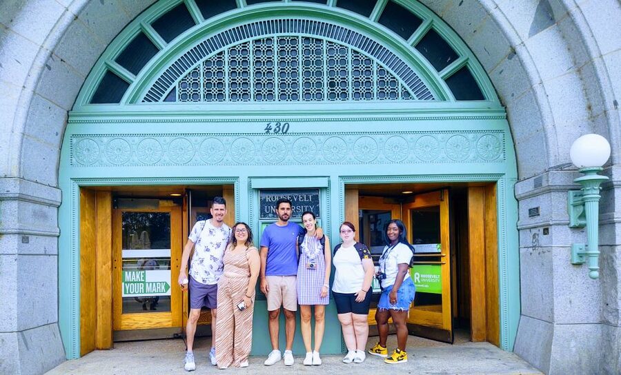 Downtown Chicago TV & Movie Filming Locations Walking Tour - The Actor Guide: How Dan and Local Experience Changes the Whole Tone