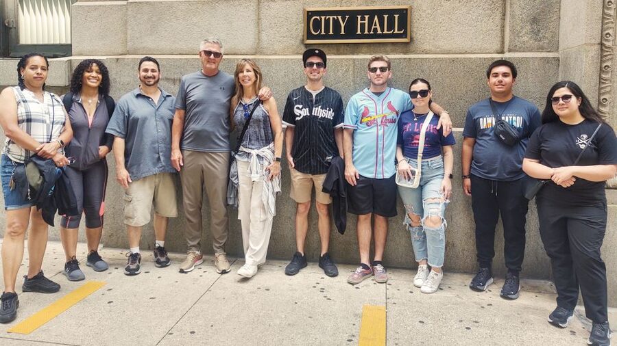 Downtown Chicago TV & Movie Filming Locations Walking Tour - Practical Tips for a Smooth 2-Hour Walk (No Guessing Required)
