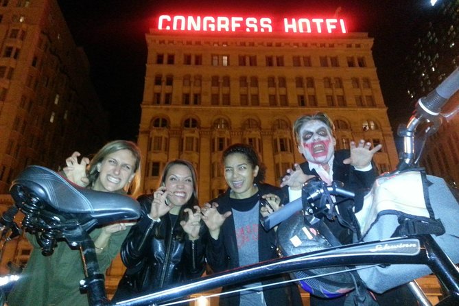 Fright Hike: Chicago Halloween Bike Tour - Bikes, helmets, and the 9-mile kid rule