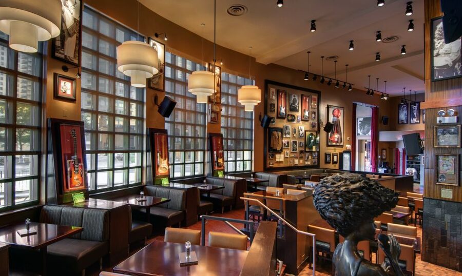 Hard Rock Cafe Chicago - Who Should Book Hard Rock Cafe Chicago