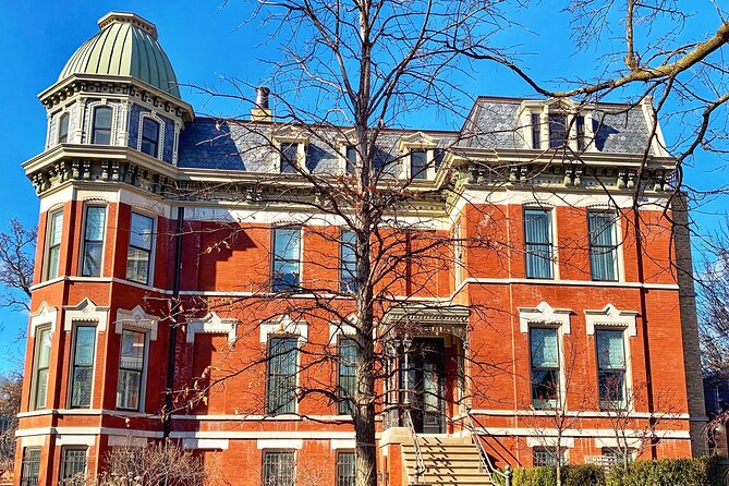 Historic Homes and Cottages of Wicker Park Walking Tour - The main stop: Wicker Park and its workers’ cottages